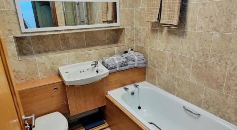 Holiday apartment with 3 rooms for 5 persons — photo 2