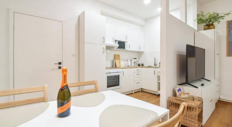 Charming apartment | Near Holy Trinity Column | Dogs allowed — photo 2