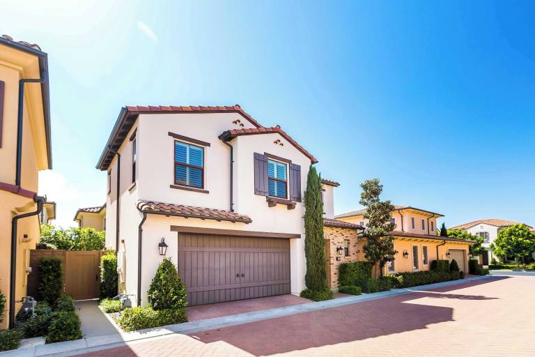 House Irvine