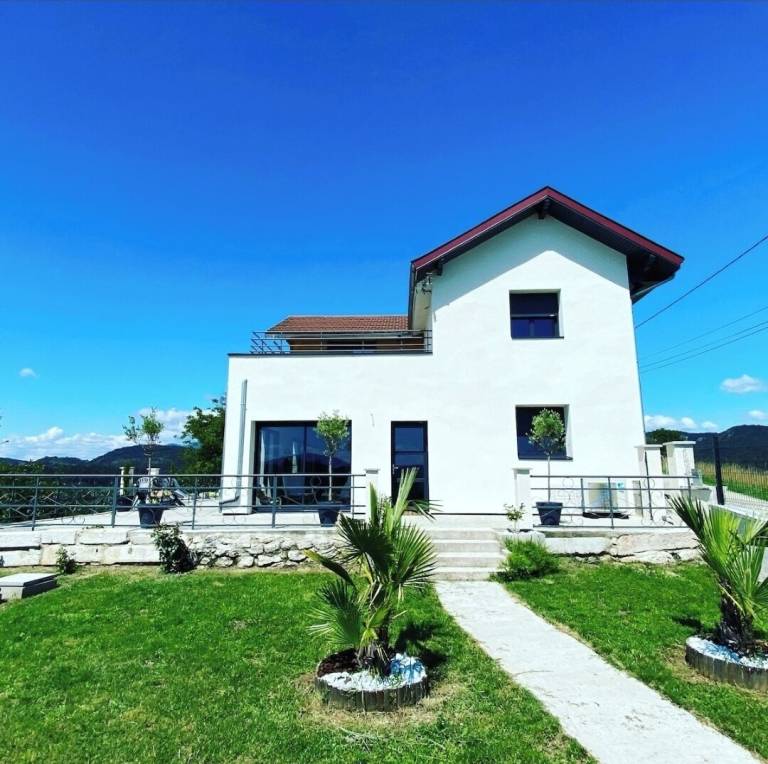 Villa Belley