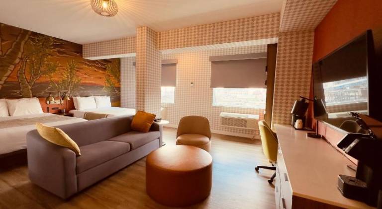 Quality Inn & Suites Thunder Bay Downtown — photo 2