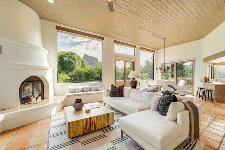 Red Rock Views Uptown Sedona Home Near Trails