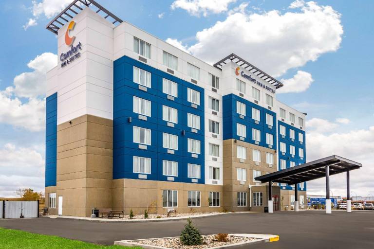 Comfort Inn & Suites
