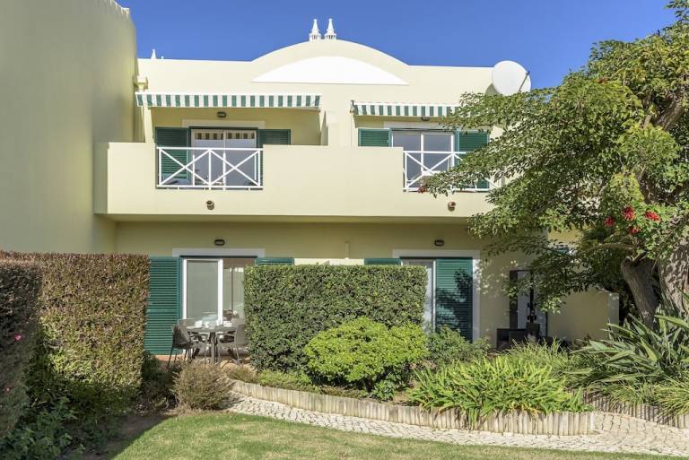 Apartamento  Espiche