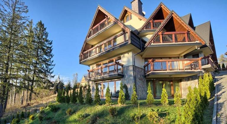 Lovely vacation home with patio, barbeque & yard | Dogs allowed — photo 4