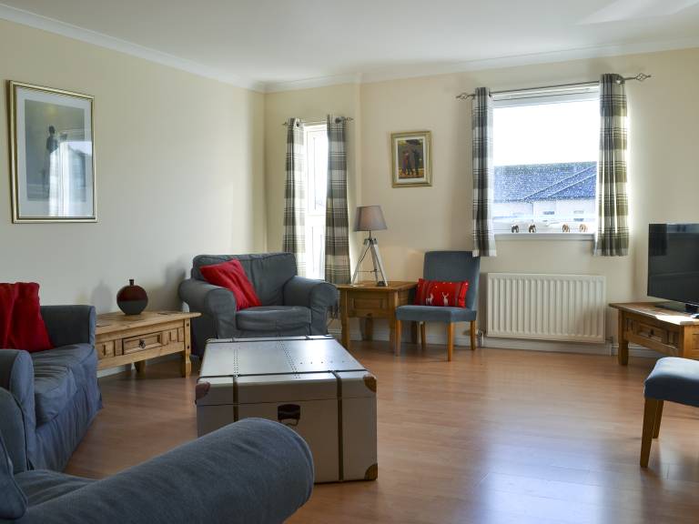 Children-friendly nice cottage | River view | Pets allowed — photo 2