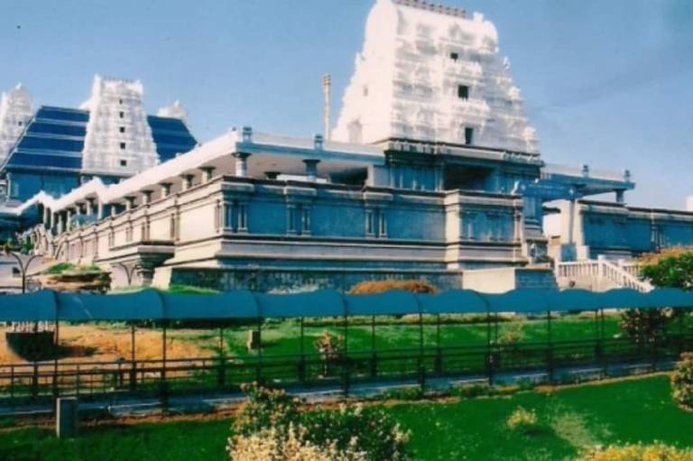 Coraltree By Goldfinch Hotels Bangalore