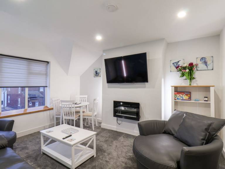 Family-friendly cottage | Beach view | Pets allowed — photo 2