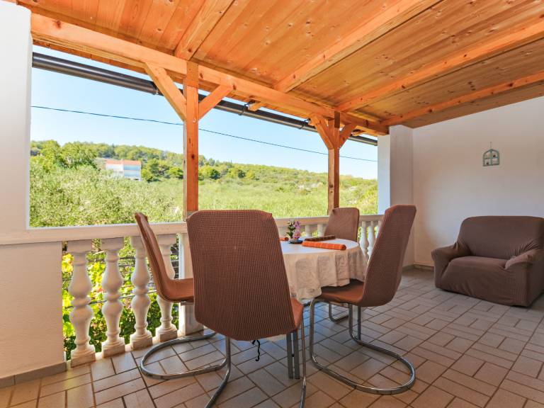 Ferienwohnung in Slatine, Gespanschaft Split-Dalmatien, Kroatien f&uuml;r max. 2 Personen