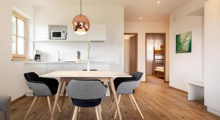 Apartment with terrace, garden & private pool | Pets are welcome — photo 4