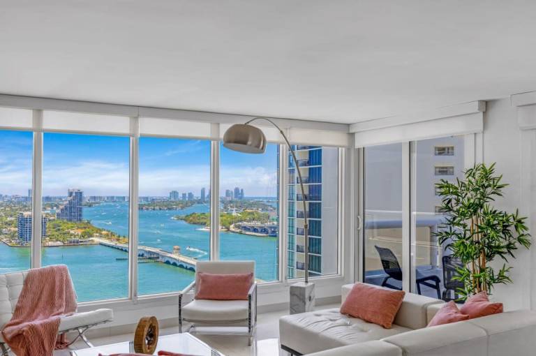 Apartment  Miami