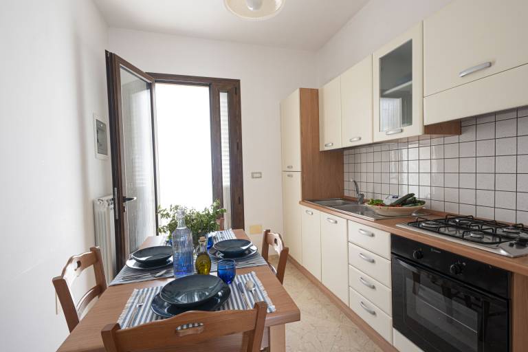Mirto Apartment with Private Terrace, Wi-Fi and Air Conditioning — photo 5