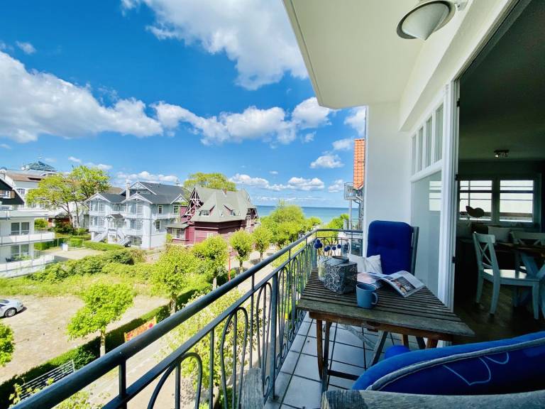 Herzlich willkommen in der Ferienwohnung Binzer Seeblick im  Haus Jahreszeiten! — photo 4