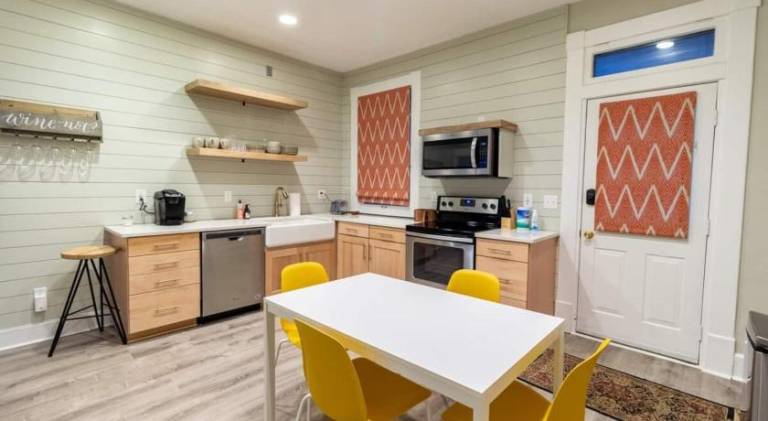 House with 2 rooms for 6 persons — photo 3