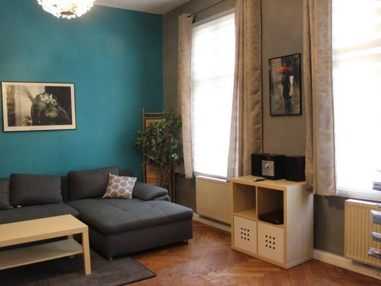 Apartment with terrace — photo 3