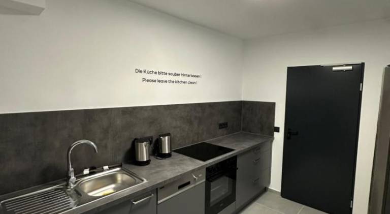 Serviced apartment with patio | Good for workation — photo 5
