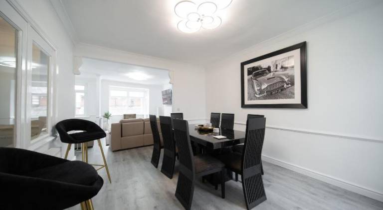 Wonderful holiday apartment | Next to the beach | Pets allowed in Blackpool