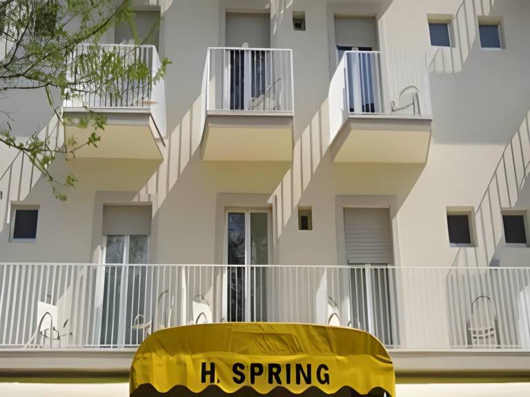 Hotel Spring in Rimini
