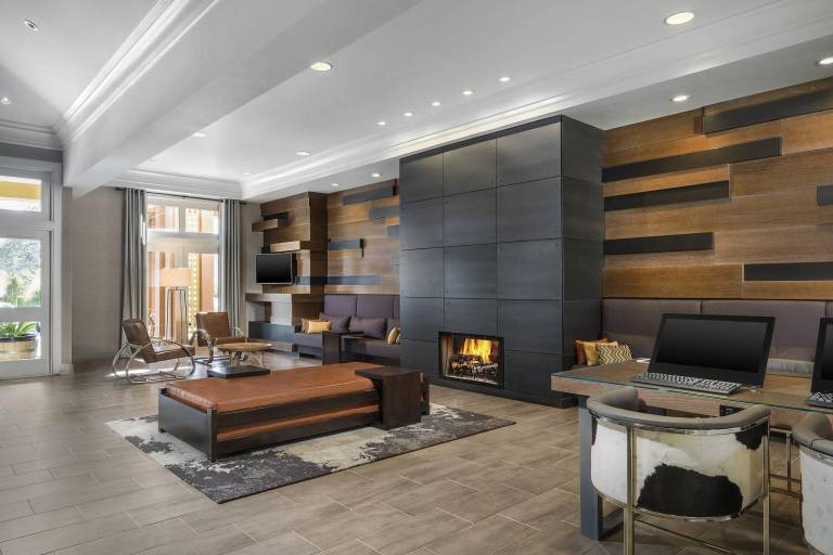 Marin Hilltop Hotel in San Rafael