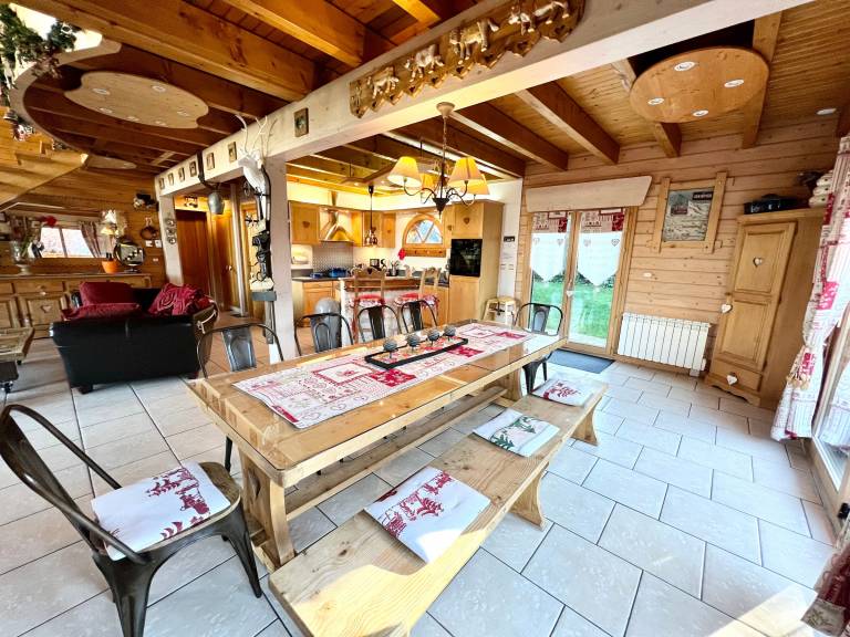 Lovely cottage with yard & BBQ | Pet-friendly — photo 4