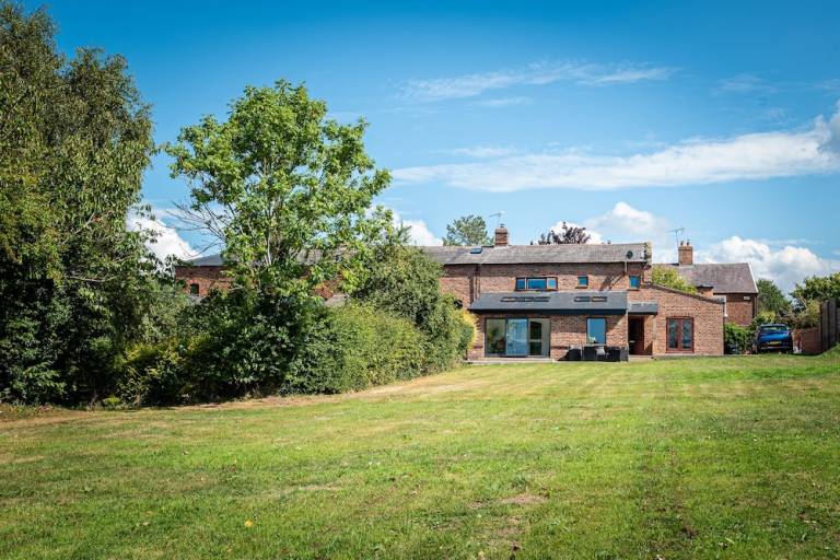 Lodge Barrow