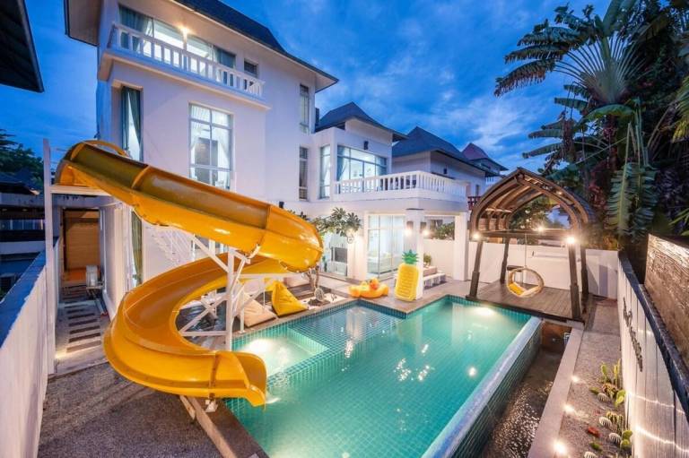 บ้านพักสไตล์ไทยที่อบอุ่นใกล้หาด in Chonburi