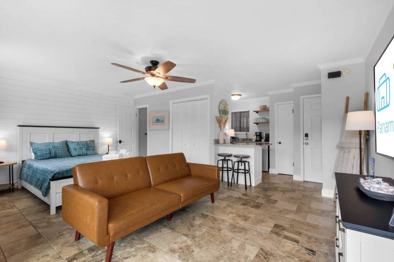 Pirates Cove Inlet Unit H 0 1