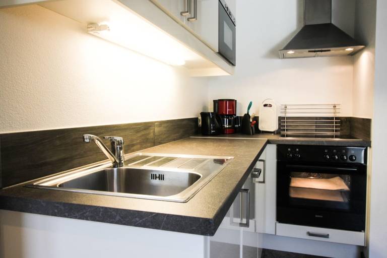 Apartment with garden, sauna & patio — photo 4