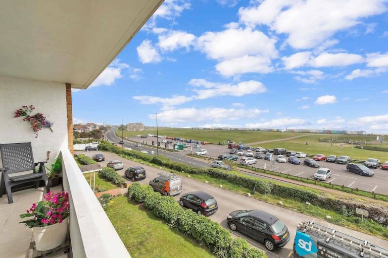 Apartment Shoreham-by-Sea