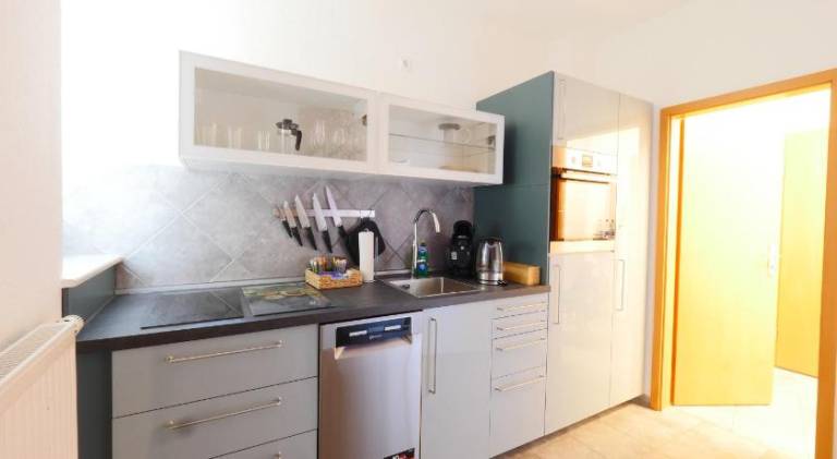 Rental apartment with patio | Pets allowed — photo 5
