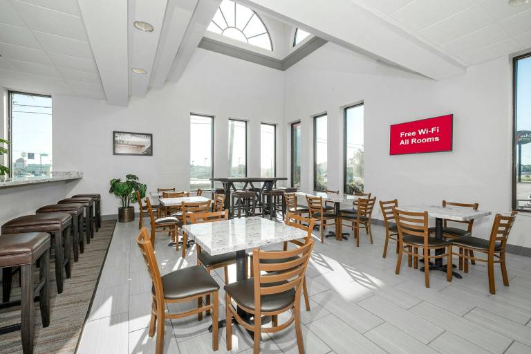 Red Roof Inn Gulfport - Biloxi Airport — photo 2