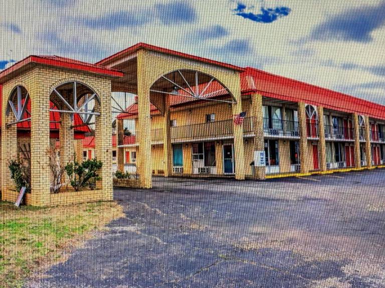 Ozark Junction Inn — photo 5