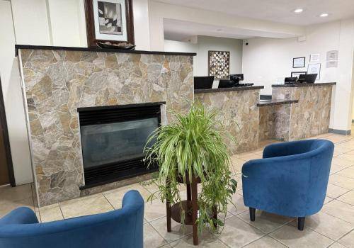 SureStay by Best Western Albuquerque East I-40 — photo 3