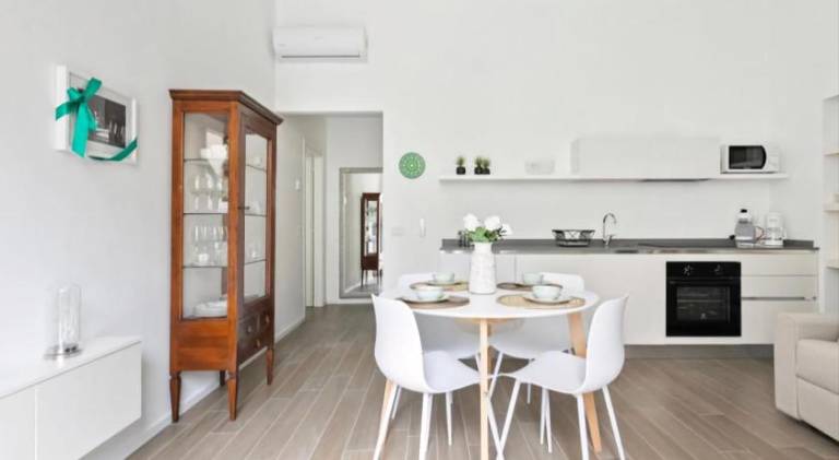 Nice holiday apartment | Close to Como Cathedral | Pets are welcome — photo 2