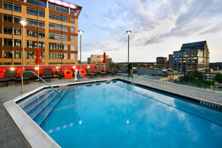 Aloft Greenville Downtown — photo 3