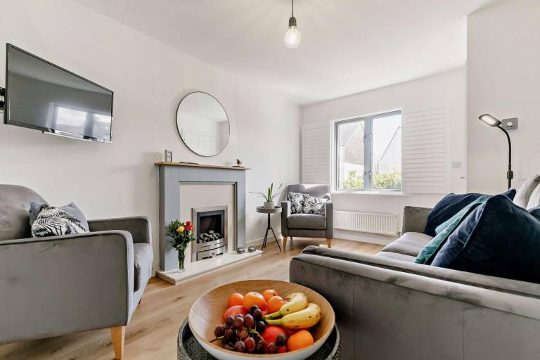 Beautiful cottage with patio & yard | Pets are welcome in St. Austell