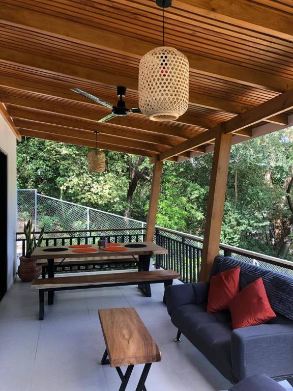 Family-oriented house with terrace & BBQ | Dogs allowed in Nosara
