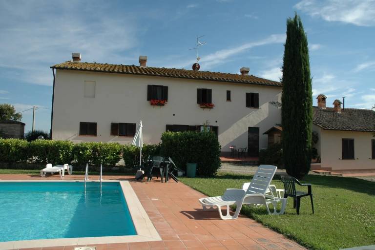Apartment  Contignano