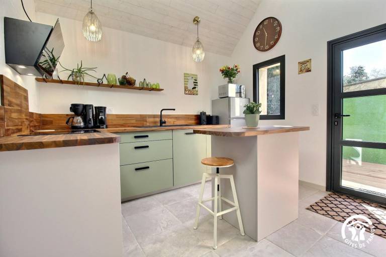 Gite with patio & yard | Dogs allowed — photo 2