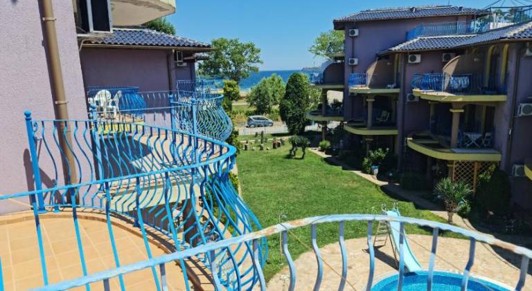 Holiday apartment with garden, pool & terrace | Close to the beach | Pet-friendly — photo 4