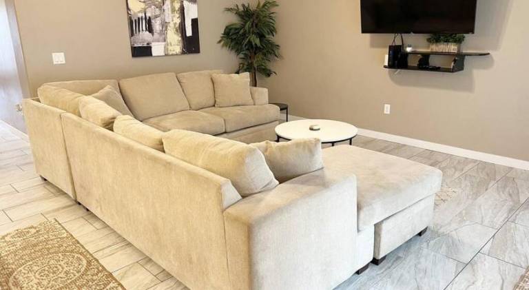 Charming house with pool & jacuzzi | Pets are welcome — photo 2