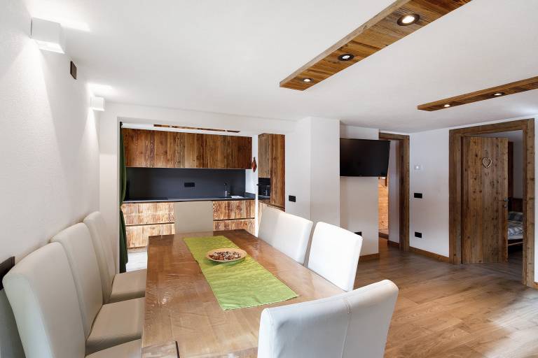 Fully equipped charming holiday apartment with fast internet | Mountain view | Next to the ski | Pets are welcome — photo 4