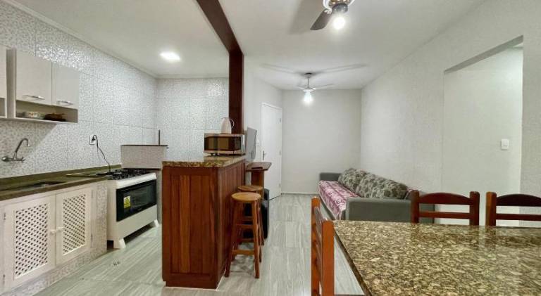 Apartment with pool — photo 3