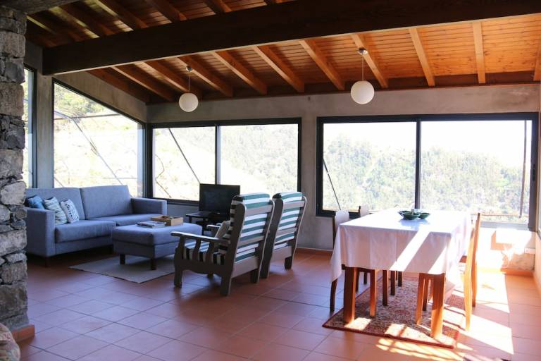 Chalet Estreito De Câmara