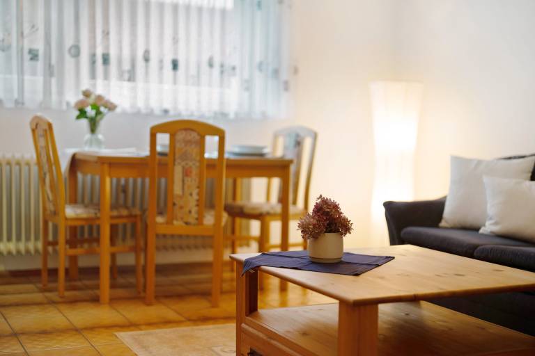 Charming apartment with fast internet & garden | Garden view | Pet-friendly — photo 4
