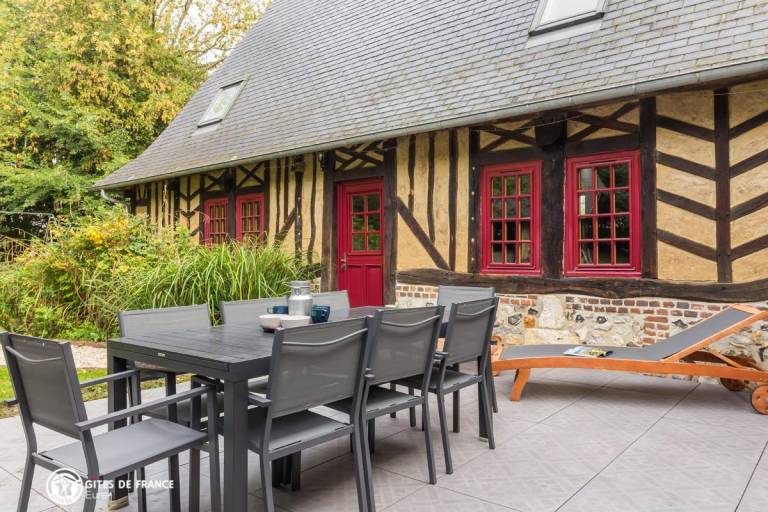 Ferienhaus in Saint-Amand-des-Hautes-Terres, Saint-Pierre-des-Fleurs f&uuml;r max. 8 Personen