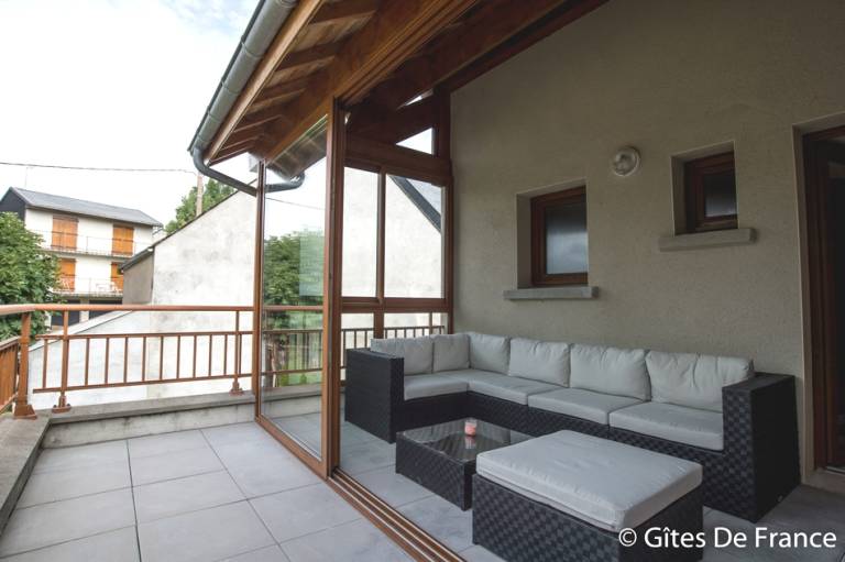 Gite with garden, grill & patio — photo 3