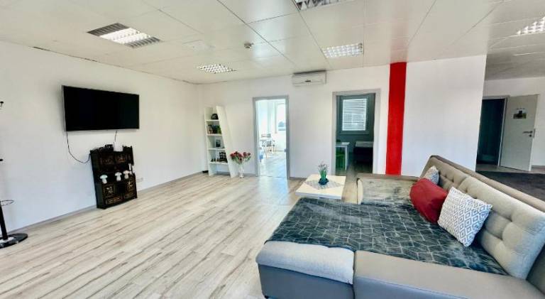 Rental apartment with 5 rooms for 11 persons — photo 3
