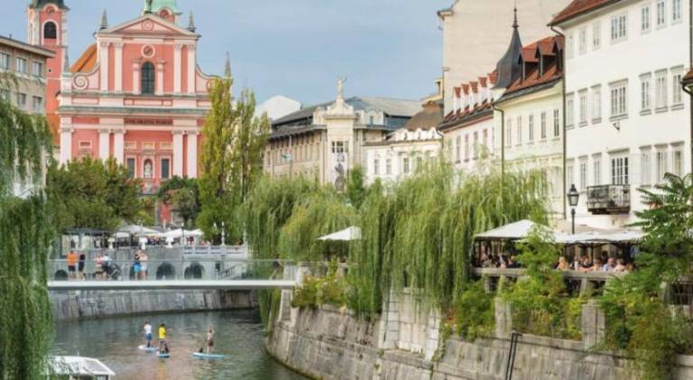 Apartment with patio | Next to Ljubljana Castle | Suitable for remote work | Pet-friendly — photo 5