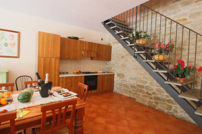 Cottage with terrace, barbecue & yard | Nature view — photo 5